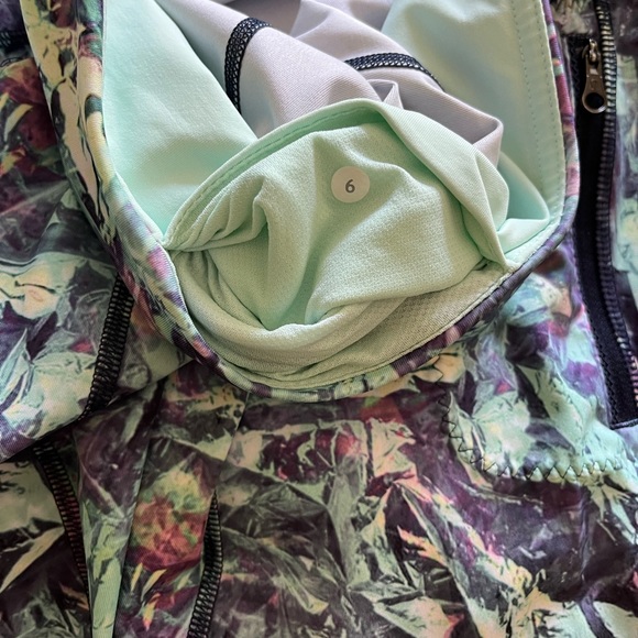 Lululemon multicolour Inspire Tight II with mesh details - Picture 4 of 5